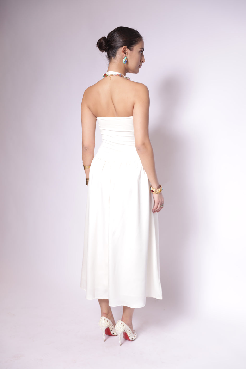Elegant White Midi Dress