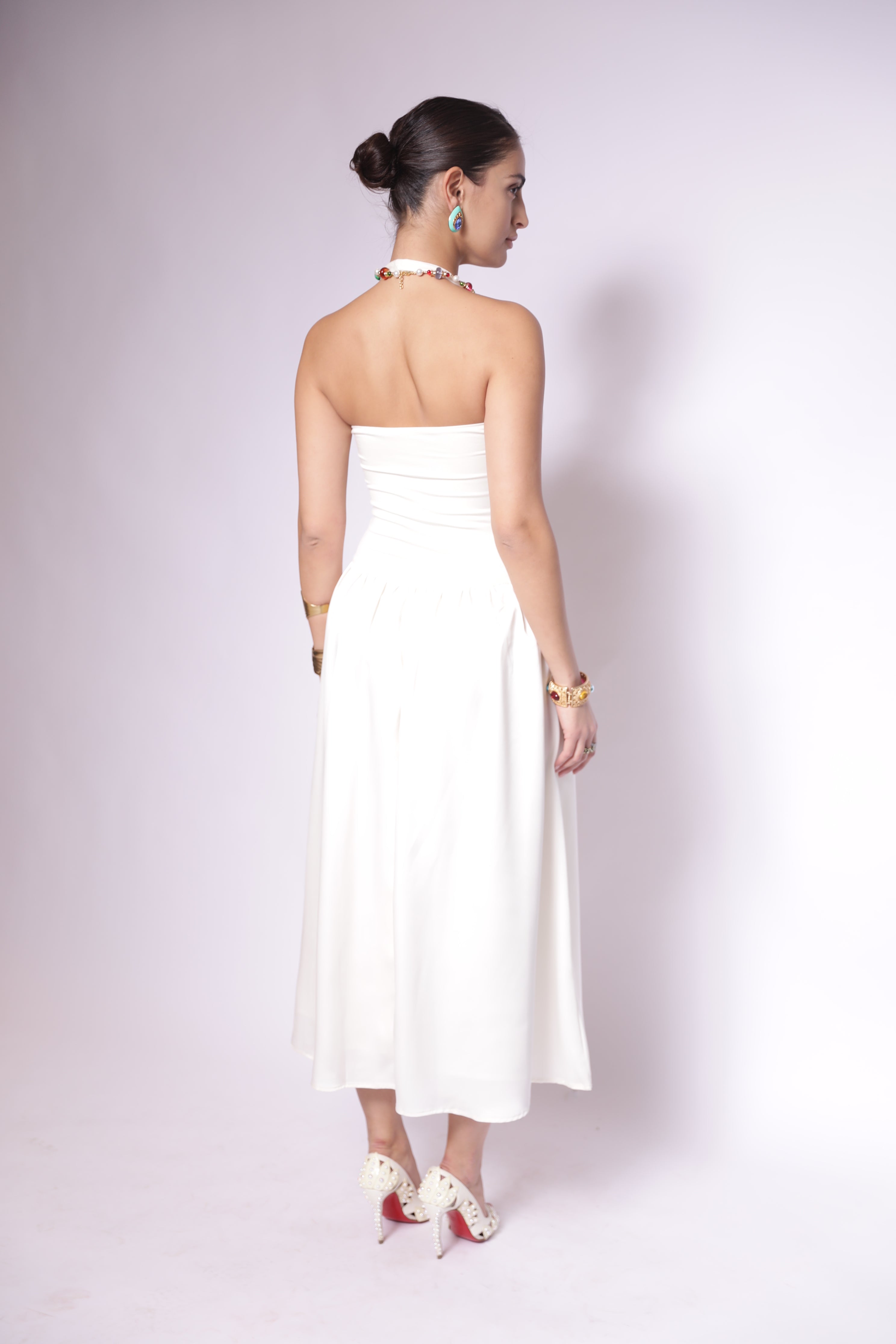 Elegant White Midi Dress