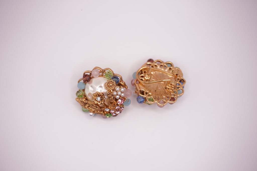 Gold pastel cluster studs