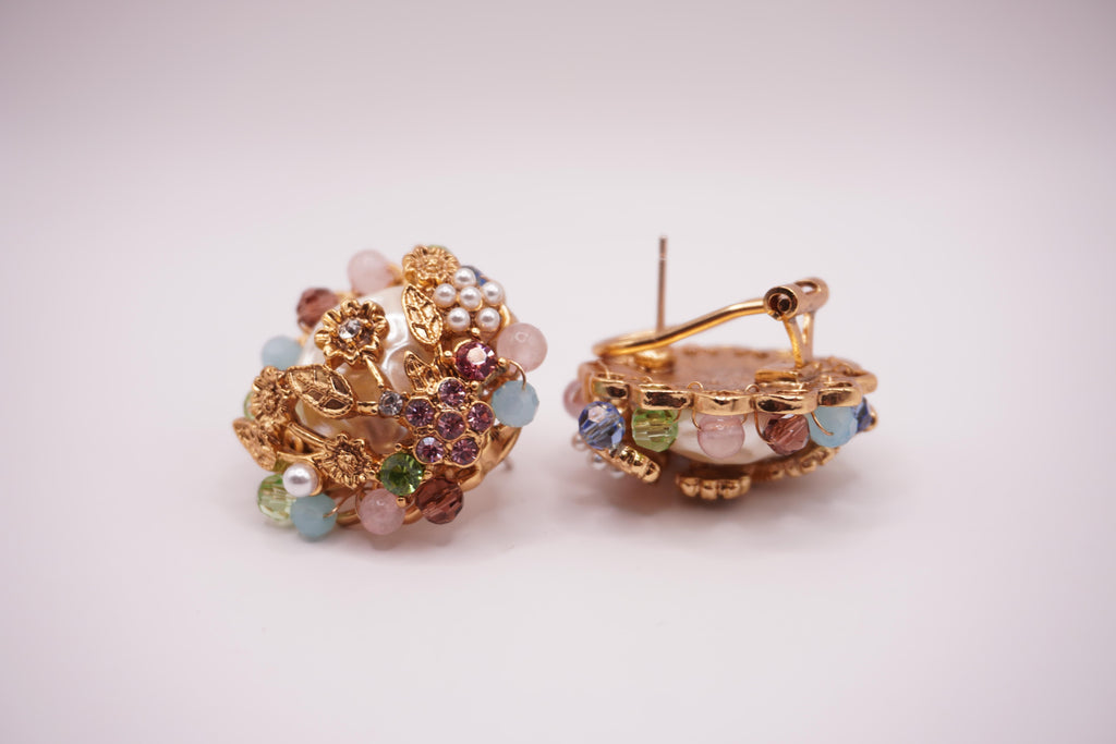 Gold pastel cluster studs