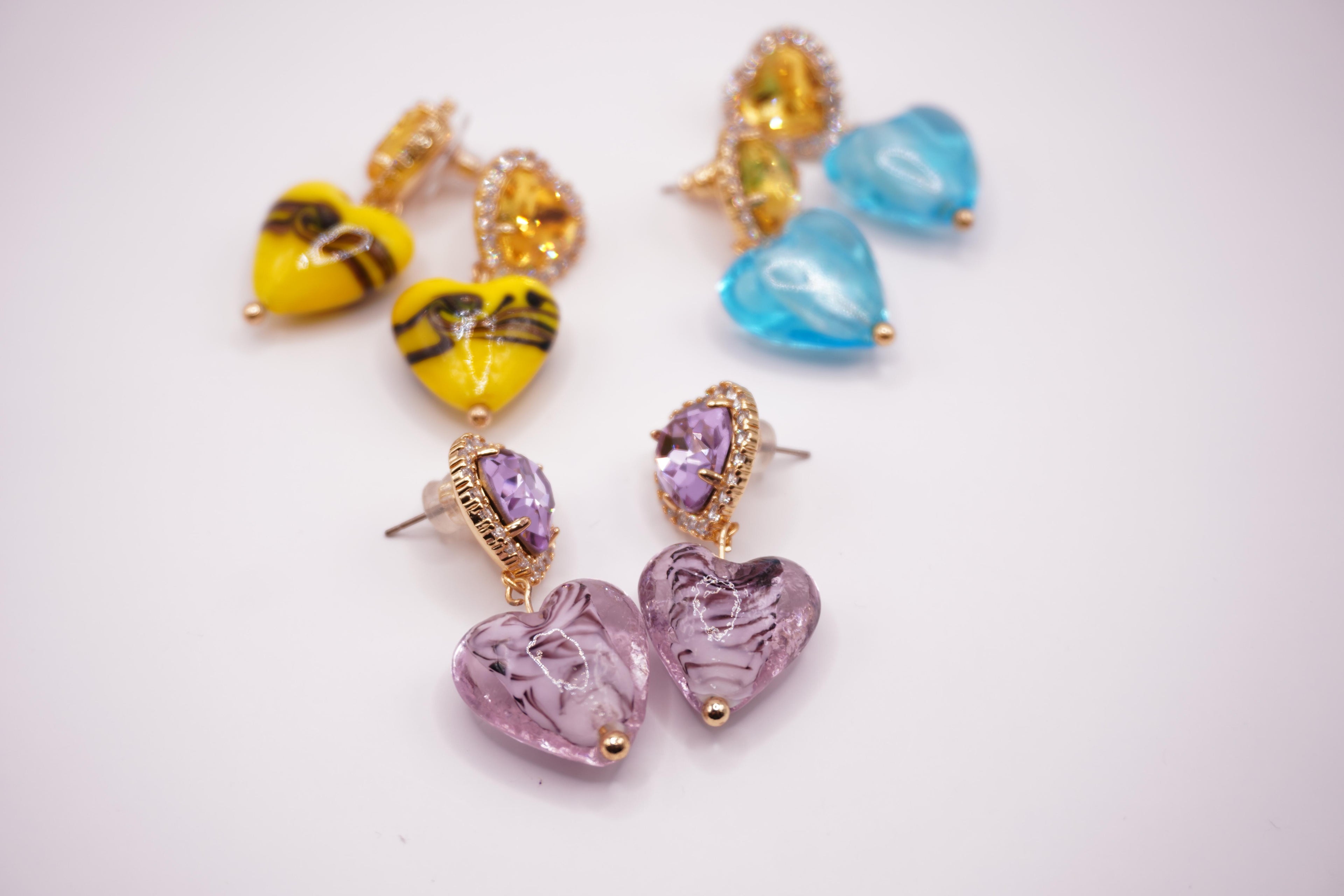 Glass heart drops (mix colors)