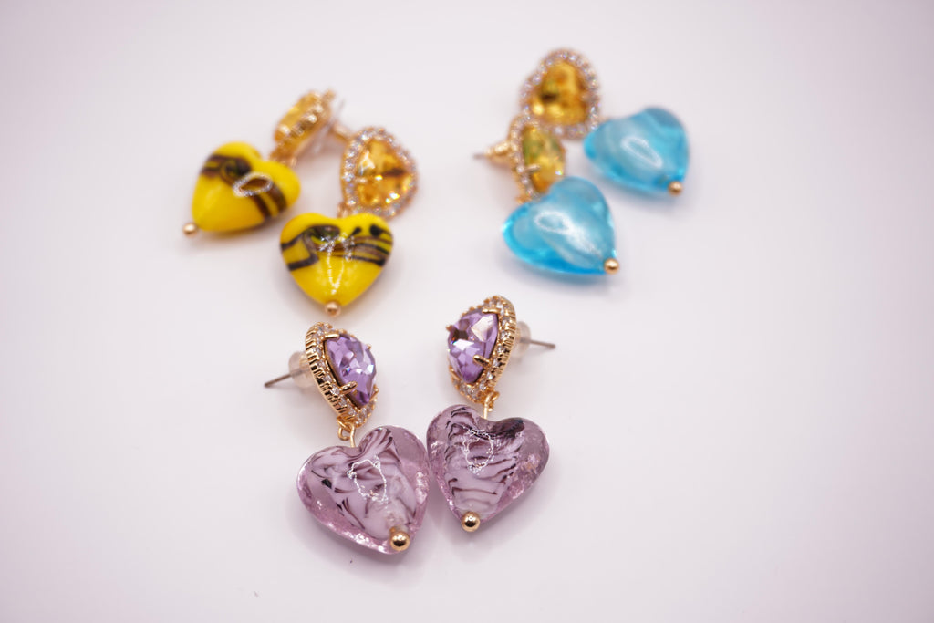 Glass heart drops (mix colors)