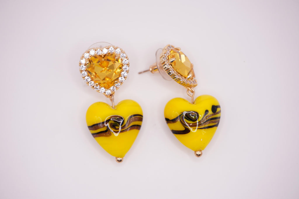 Glass heart drops (mix colors)