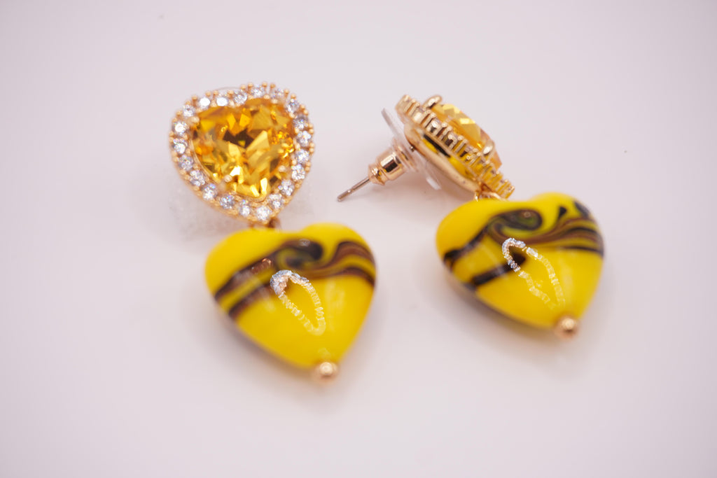 Glass heart drops (mix colors)