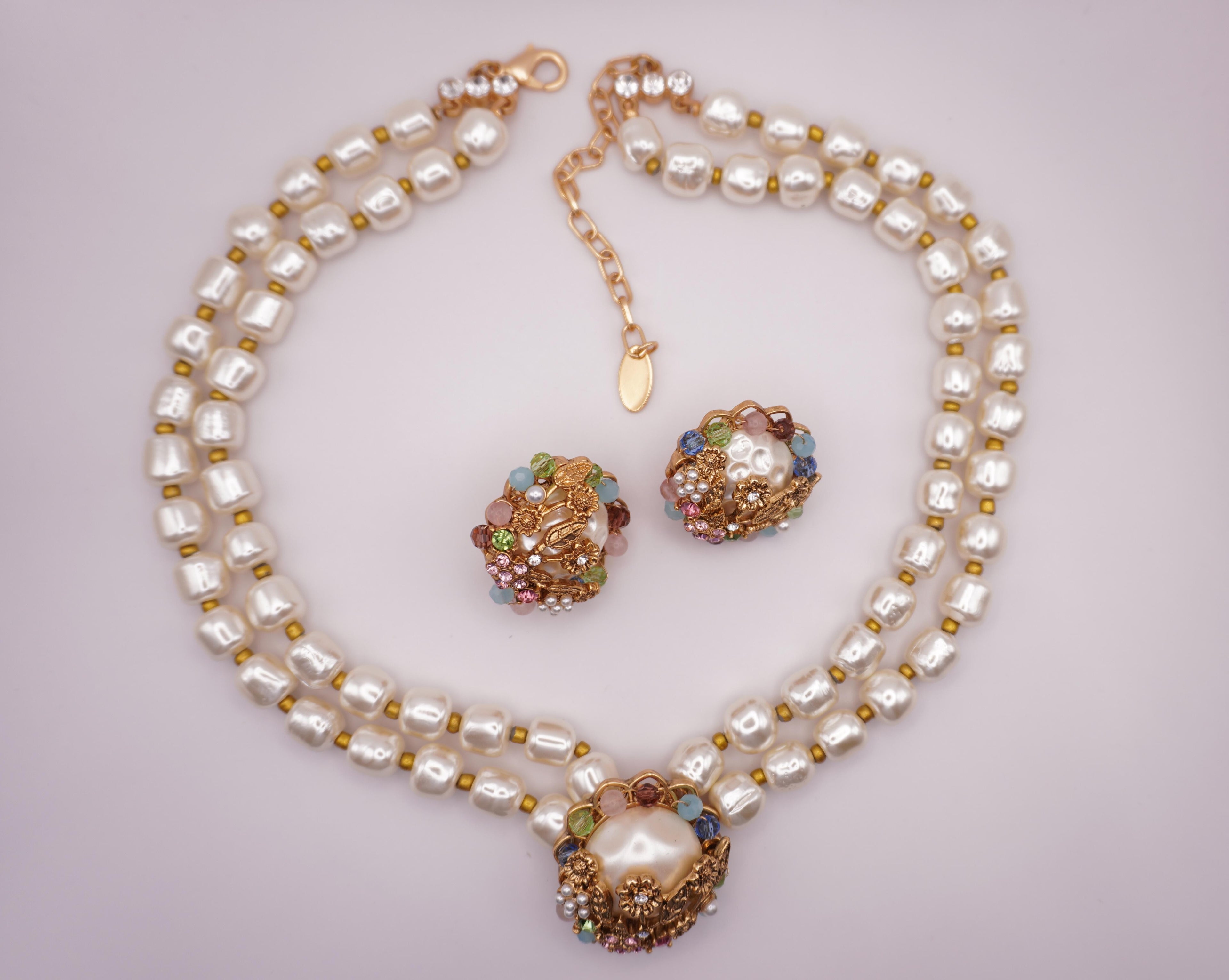 Pearl Cluster Necklace