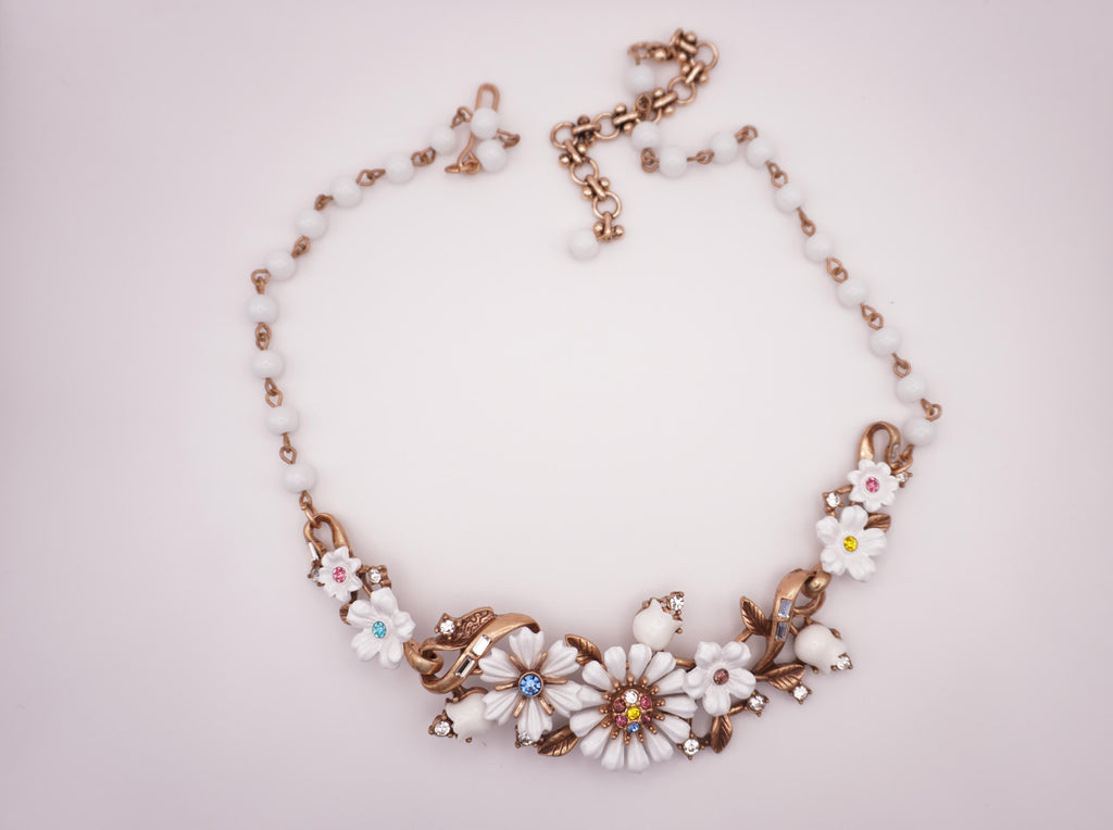 Daisy Bloom Necklace