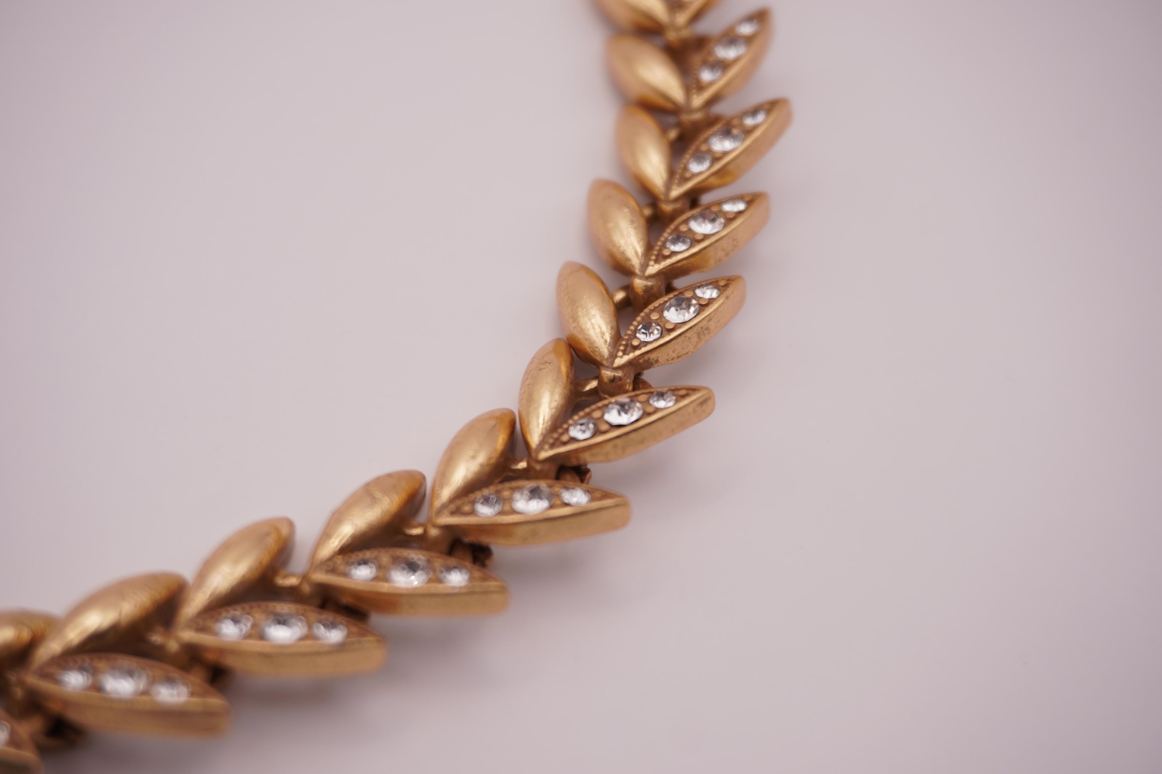 Laurel Crystal Necklace