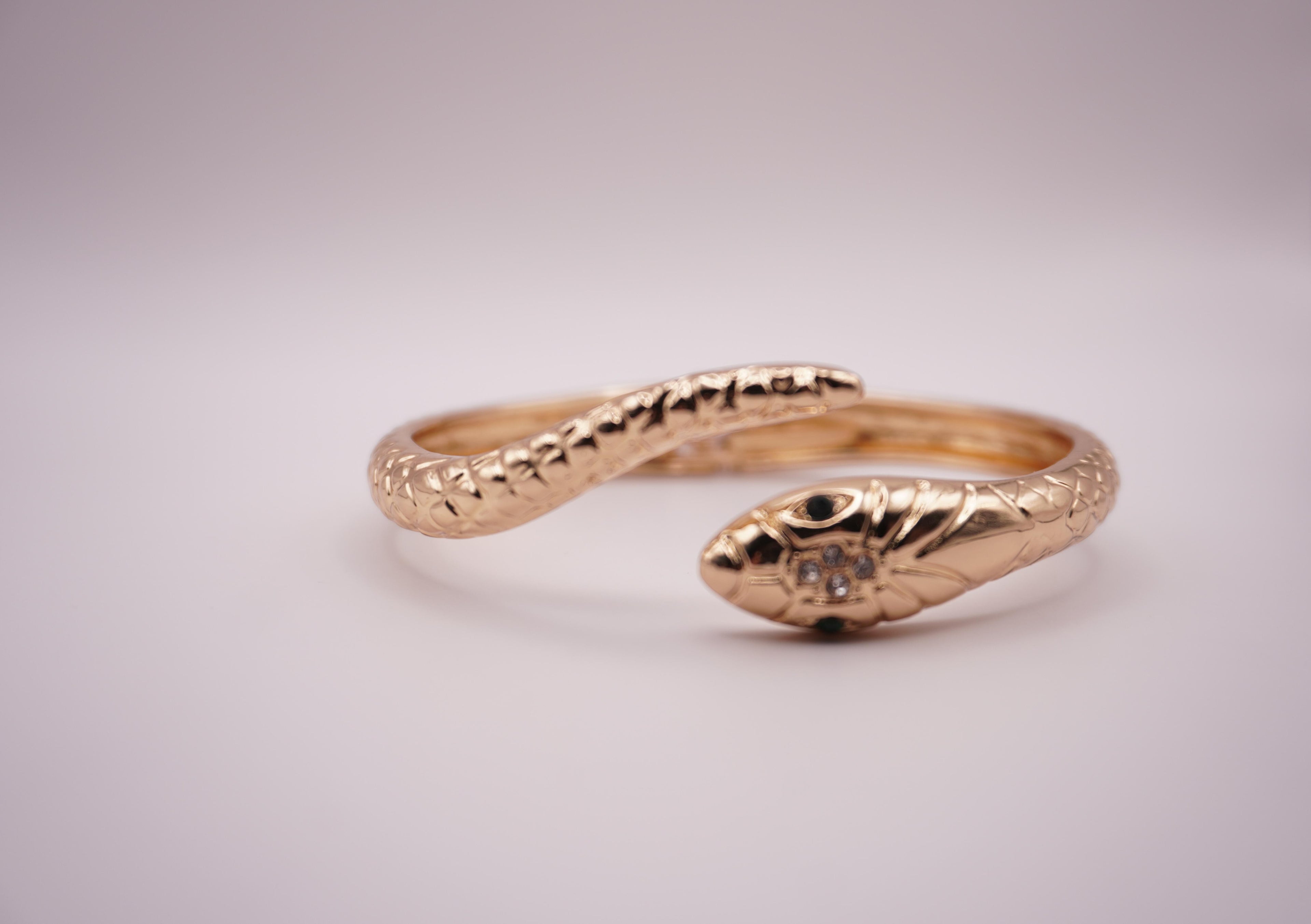 Snake gold cuff