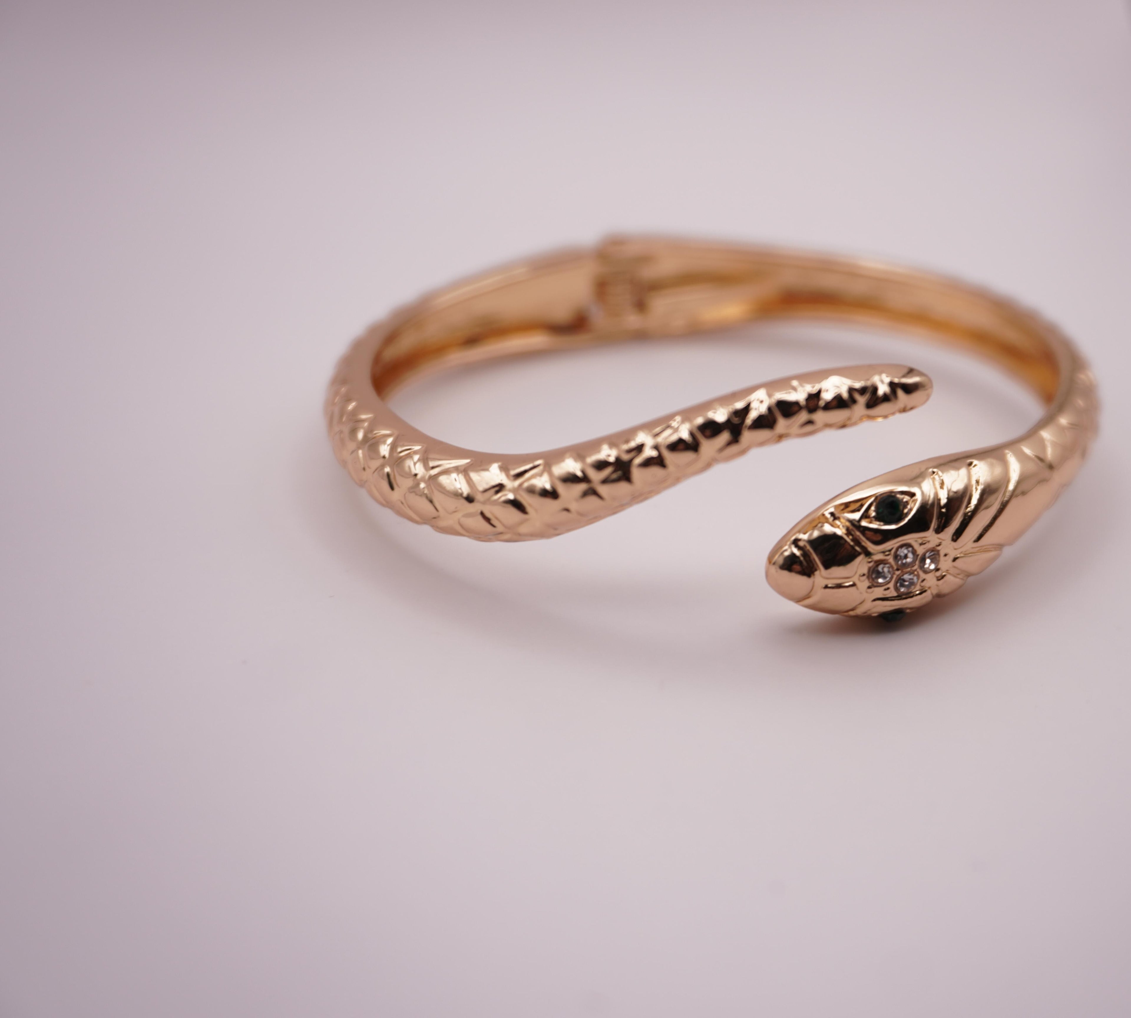 Snake gold cuff