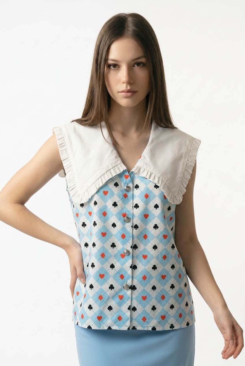 Queen of Hearts Top