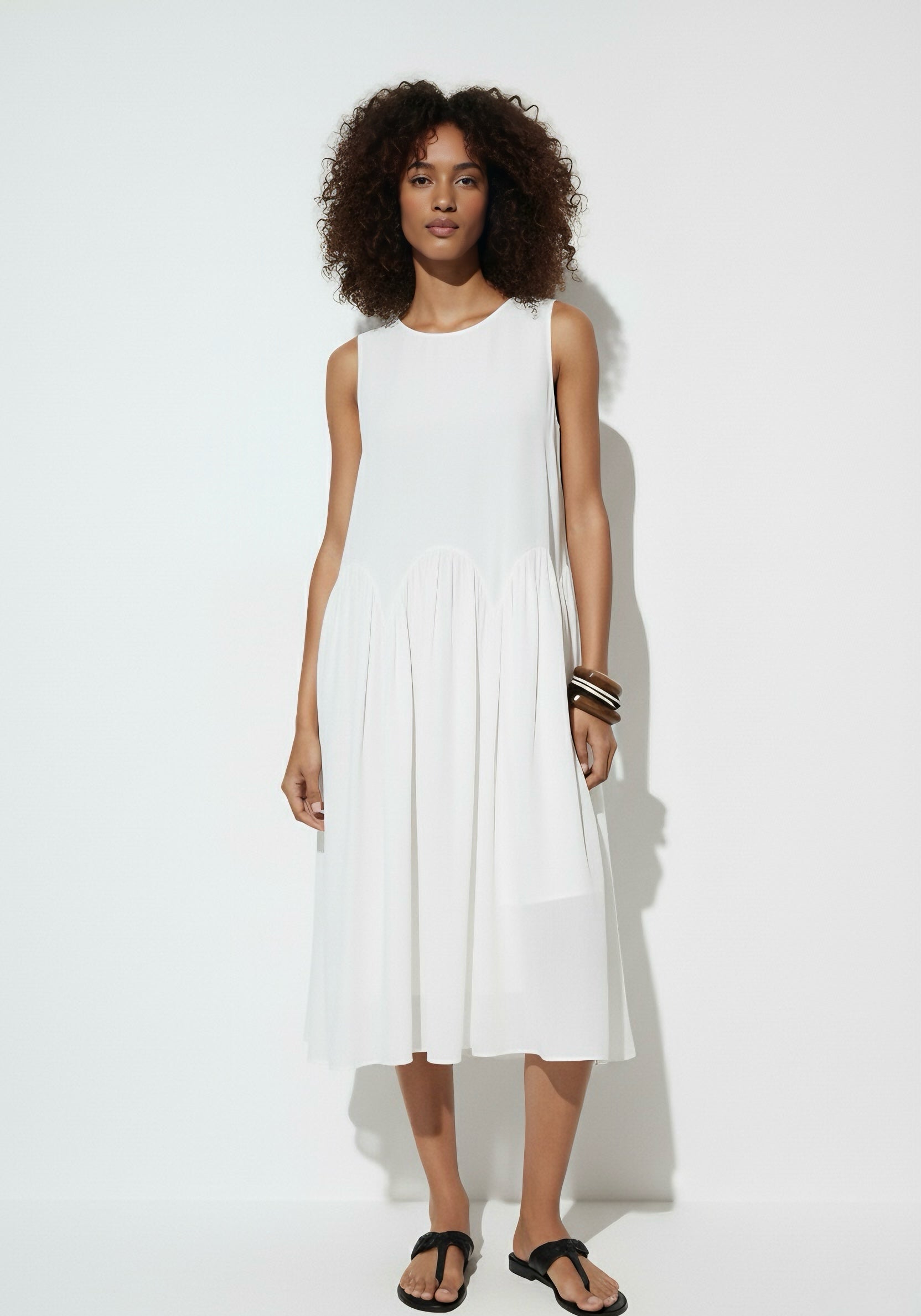 Flowy Sleeveless Midi Dress