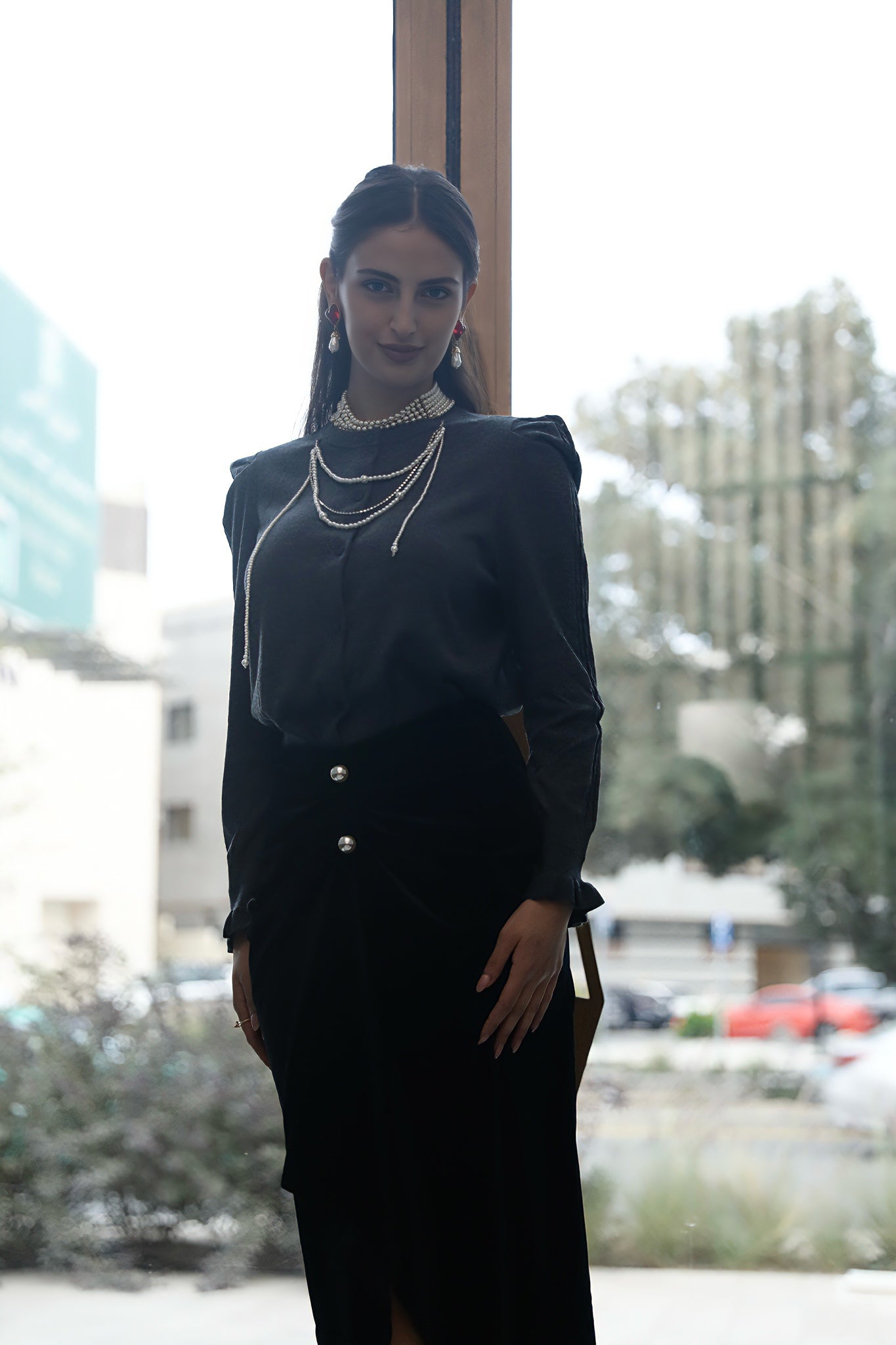 كنزة صوف خفيفة