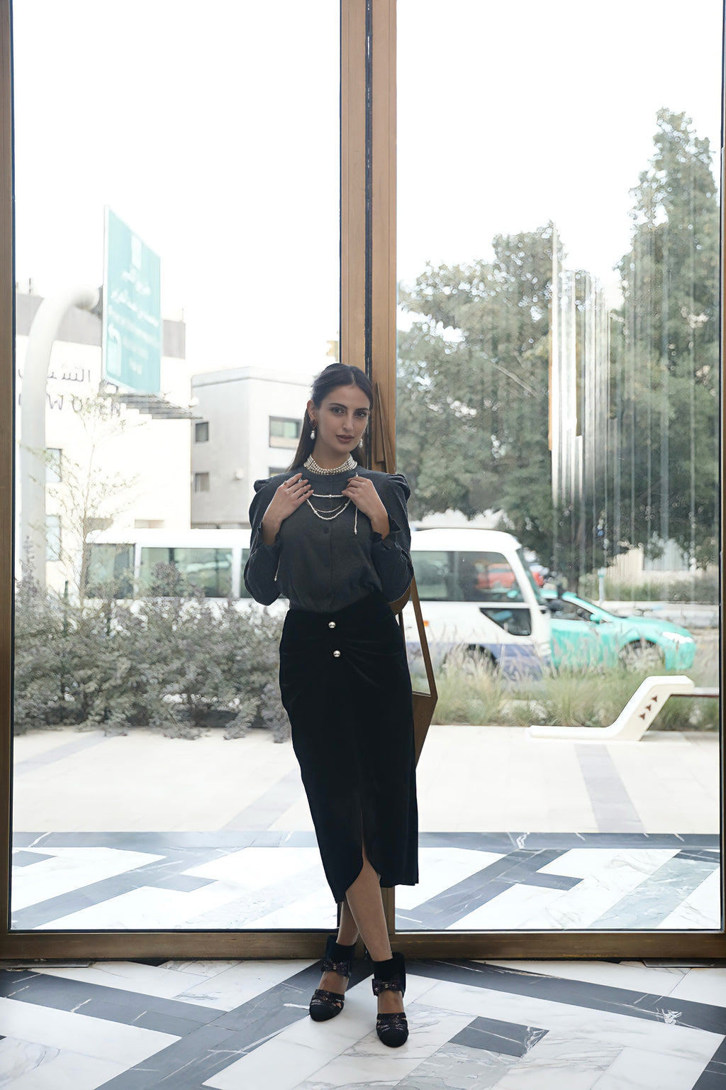 كنزة صوف خفيفة