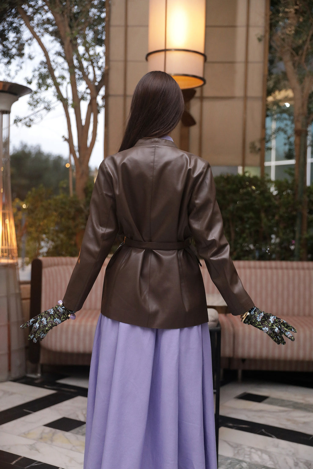 جاكيت جلدي ناعم بحزام