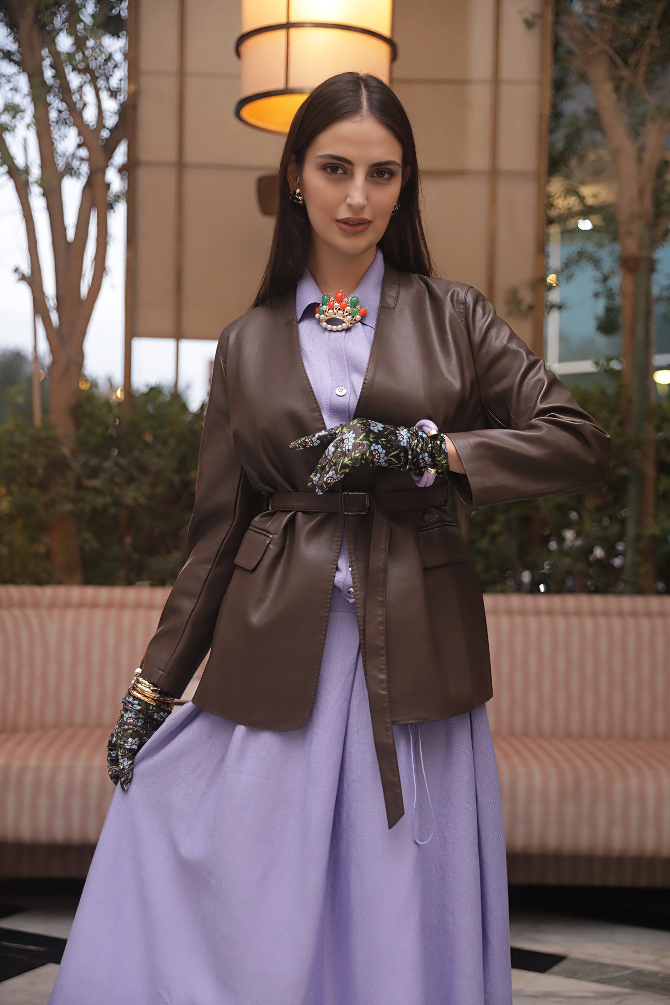 جاكيت جلدي ناعم بحزام