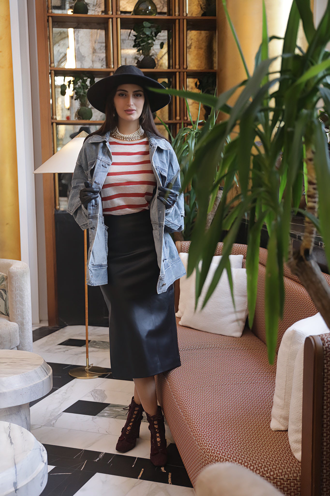 جاكيت جينز واسع